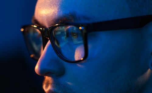 Man glasses blue light Shutterstock 2023 (large)